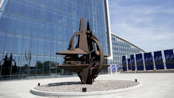 «Курс на максимальную эскалацию»: страны НАТО разрабатывают новые планы коллективной обороны