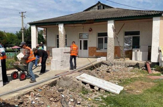 Воронежские строители отремонтируют детский сад и школу в ЛНР